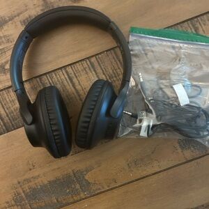 Black Over-Ear Headphones